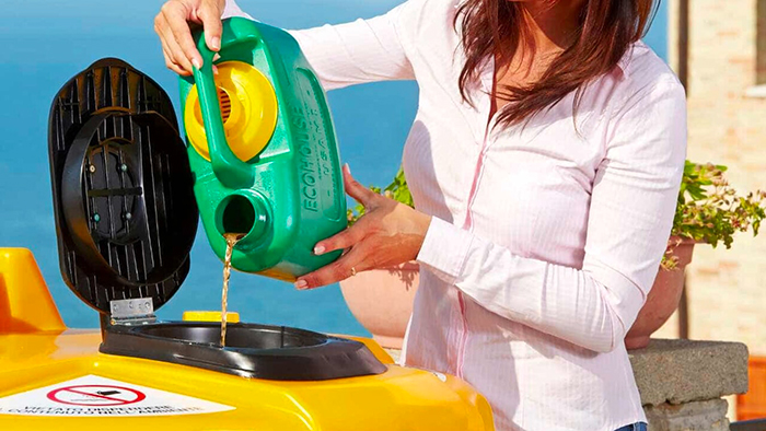 Esempio di raccolta olio esausto